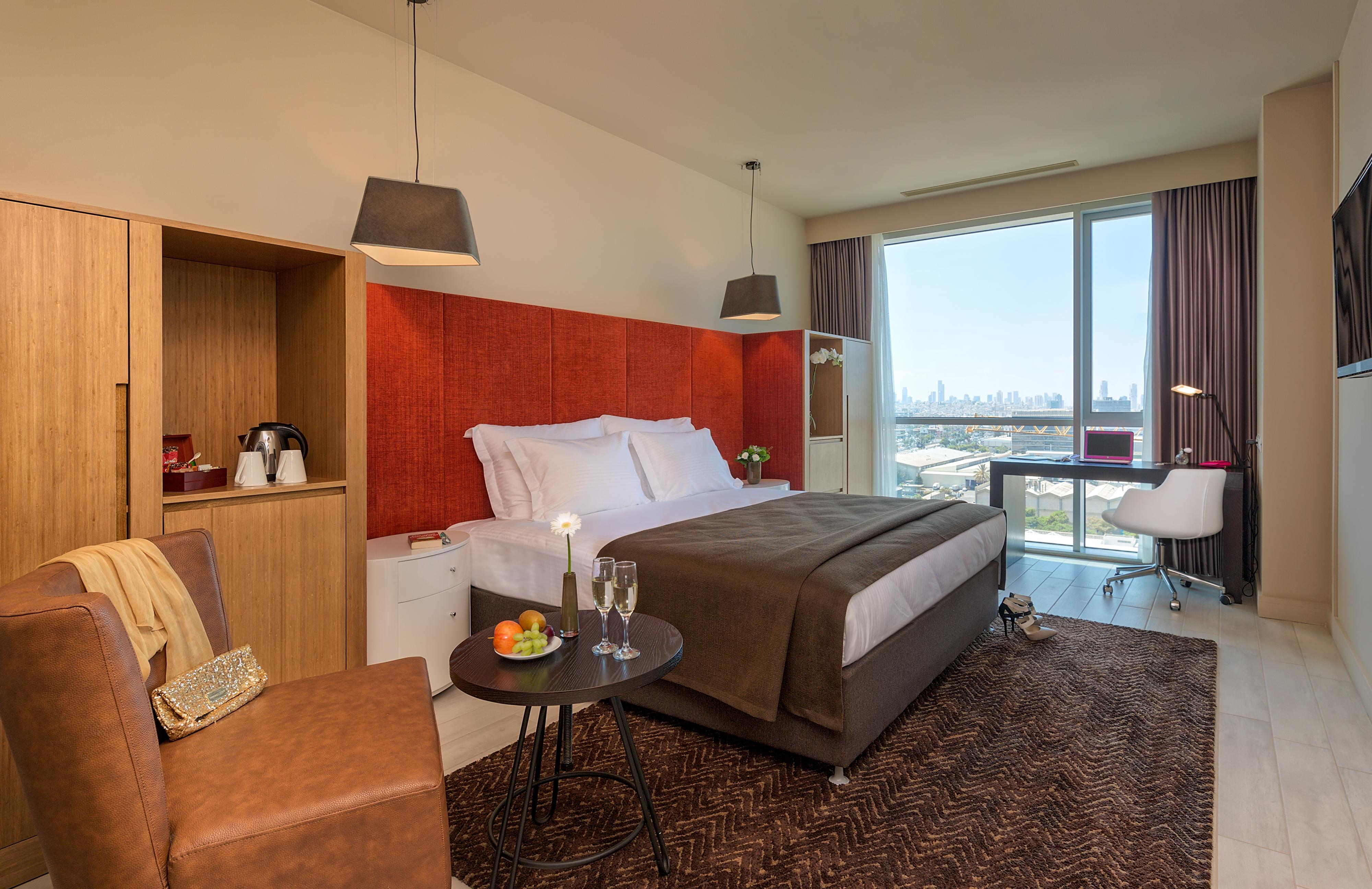 Prima Link Hotel Petach Tikva Екстериор снимка