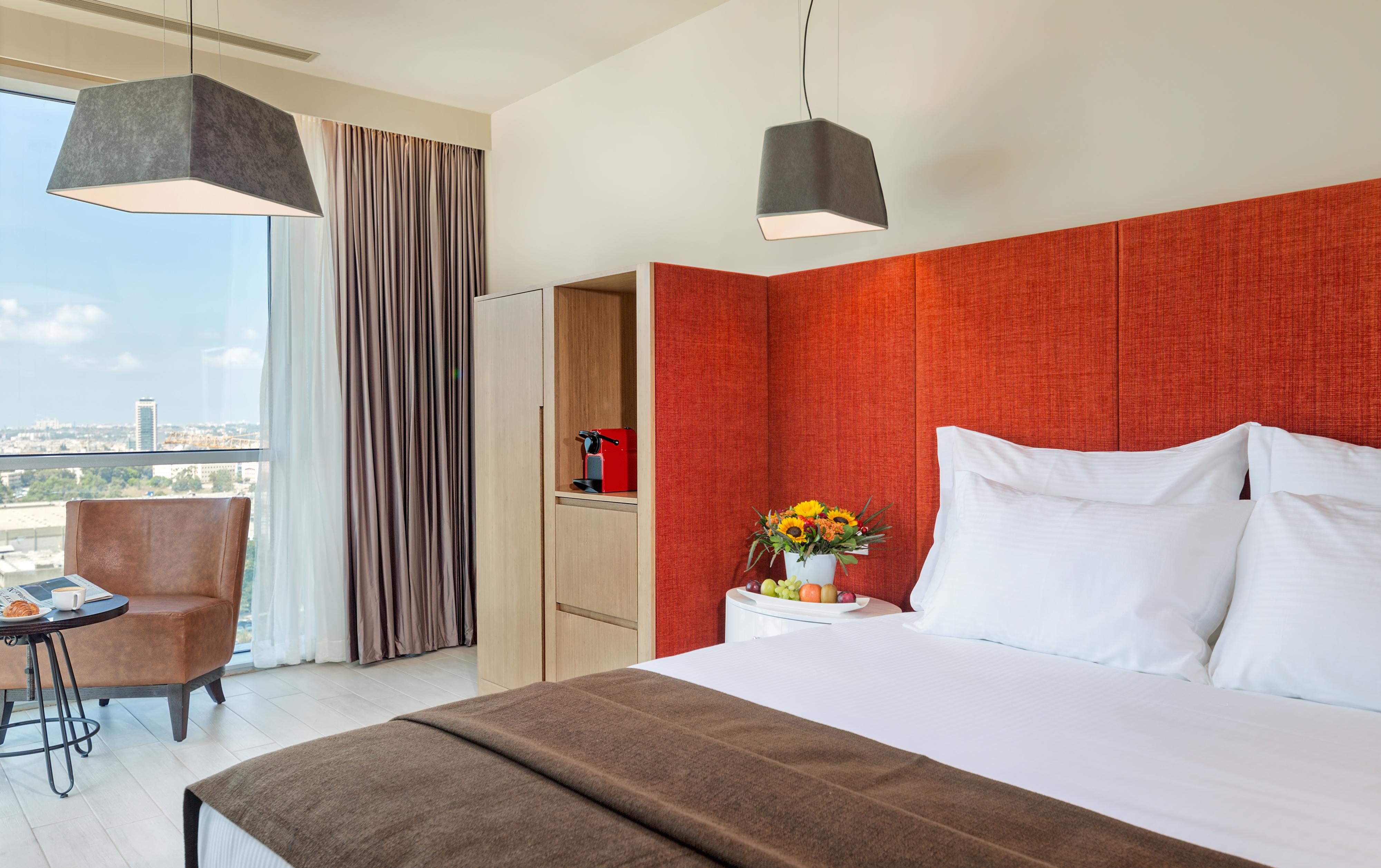 Prima Link Hotel Petach Tikva Екстериор снимка