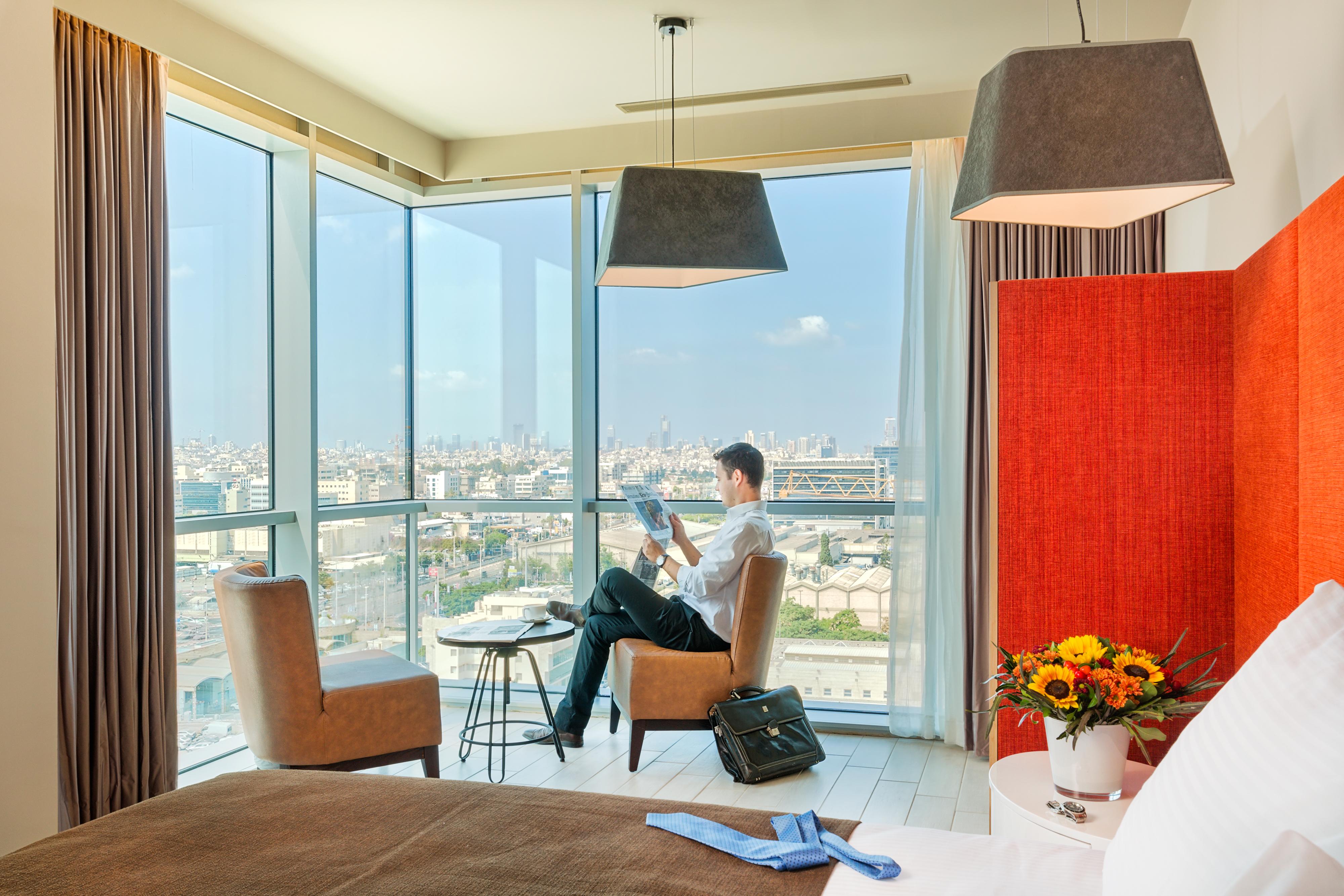 Prima Link Hotel Petach Tikva Екстериор снимка