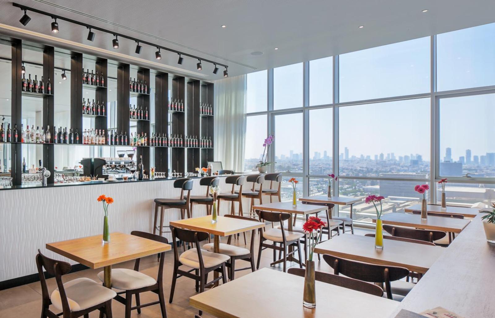 Prima Link Hotel Petach Tikva Екстериор снимка