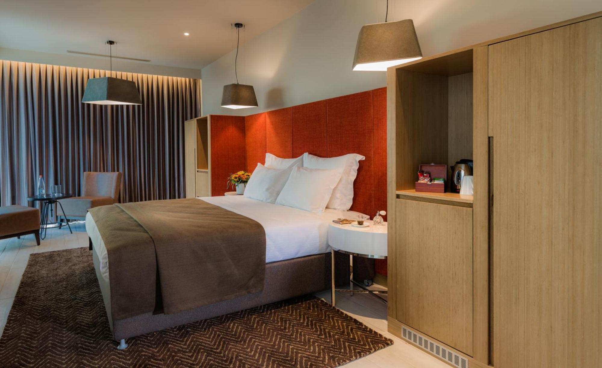 Prima Link Hotel Petach Tikva Екстериор снимка