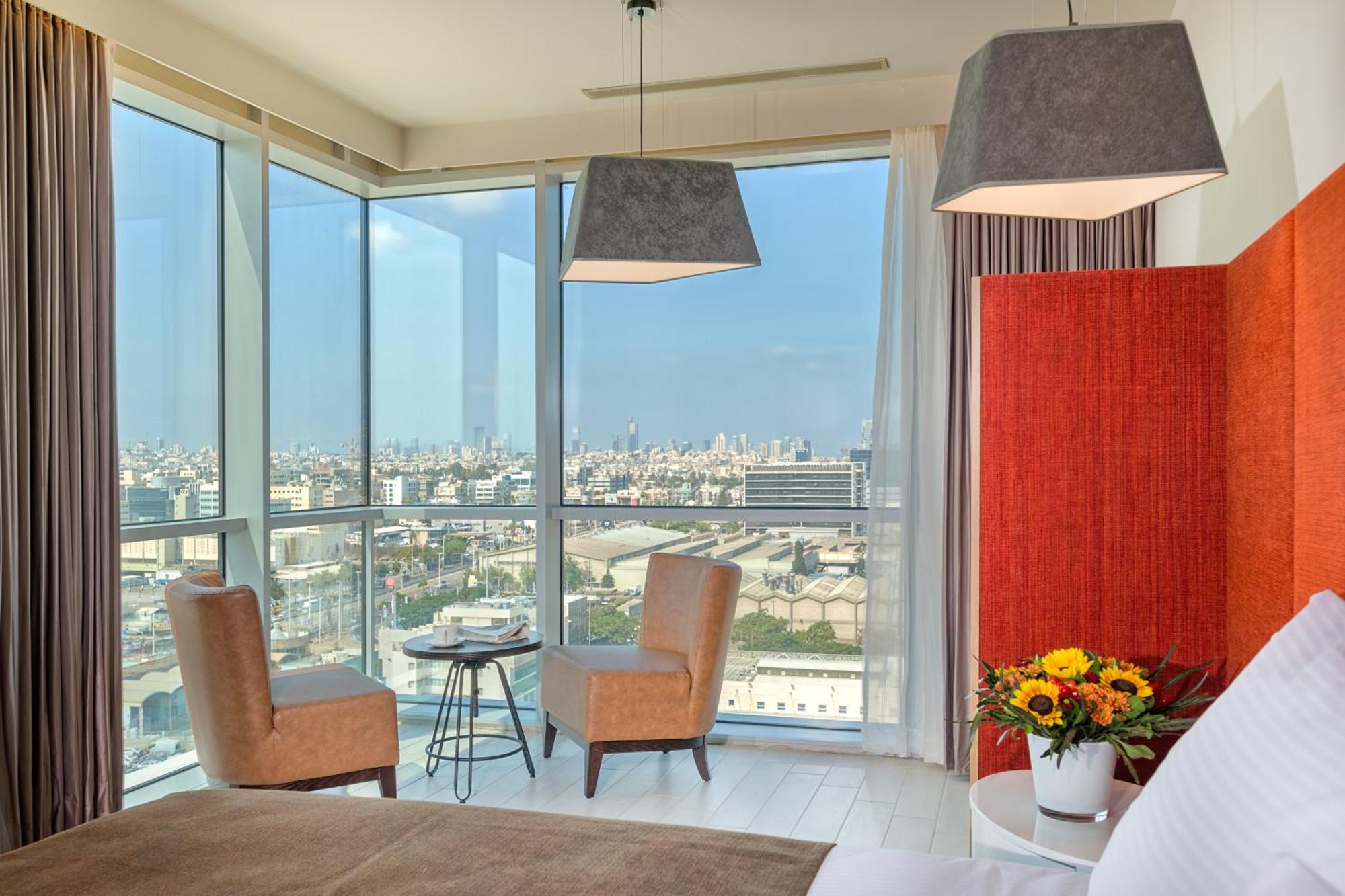 Prima Link Hotel Petach Tikva Екстериор снимка