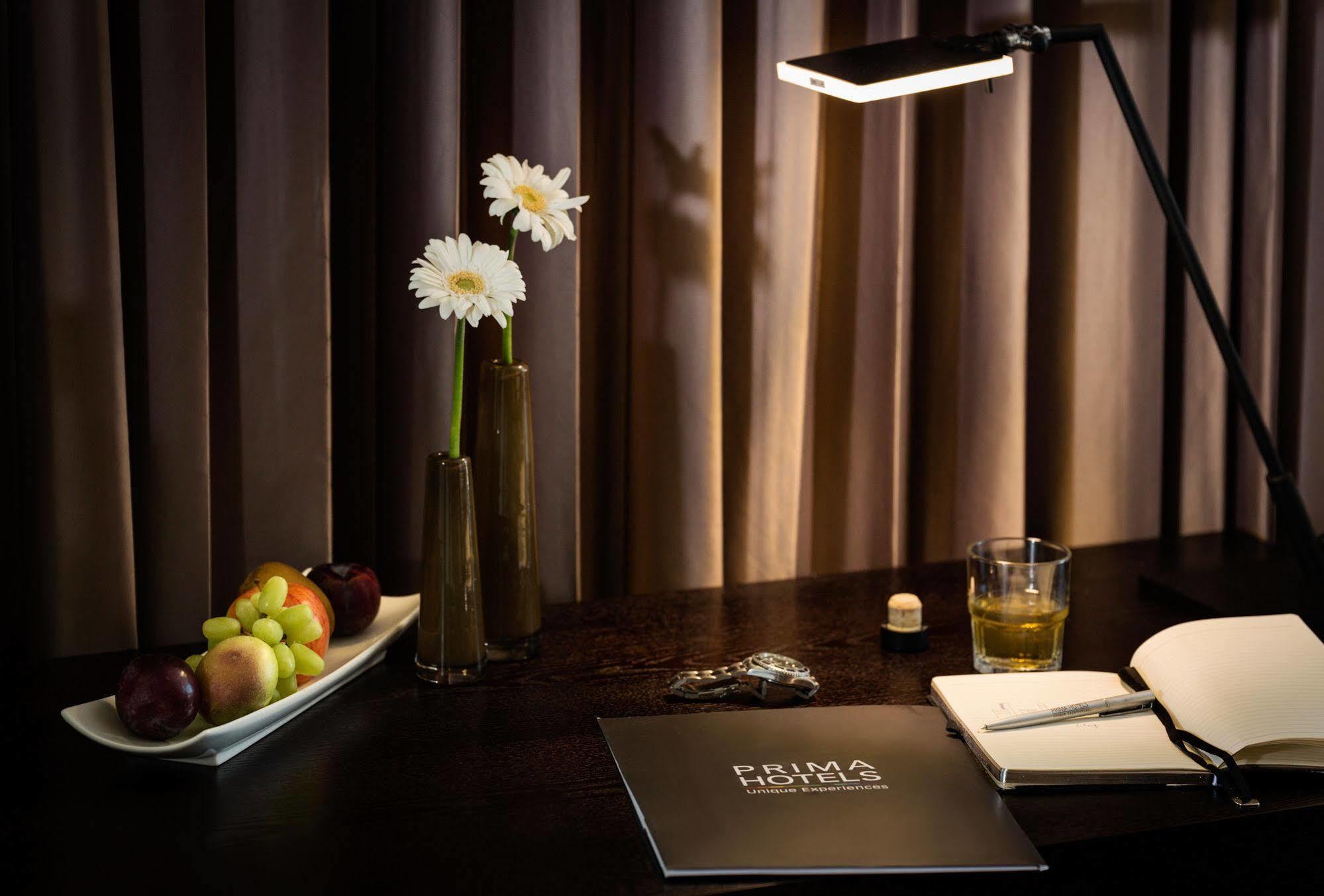 Prima Link Hotel Petach Tikva Екстериор снимка