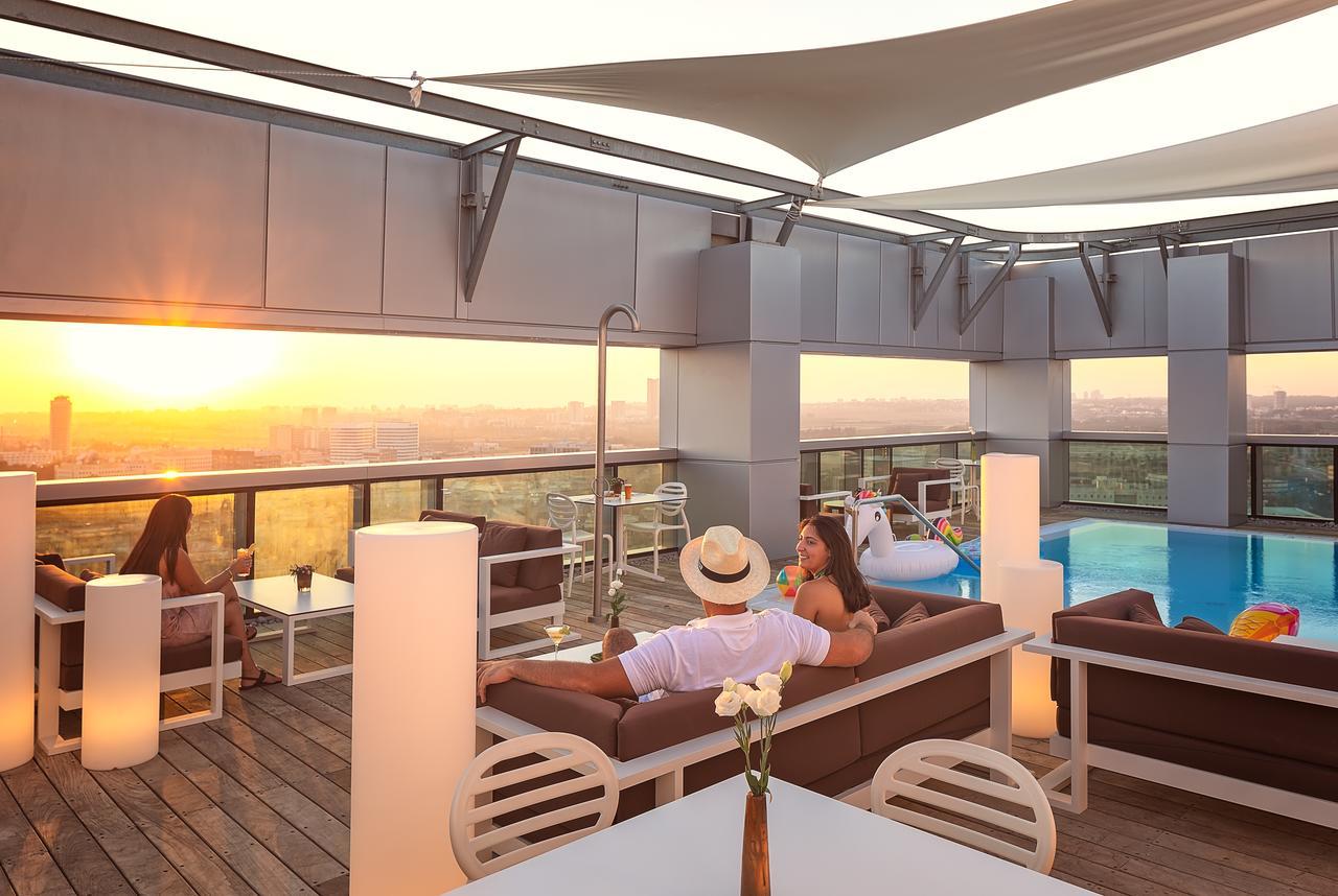 Prima Link Hotel Petach Tikva Екстериор снимка