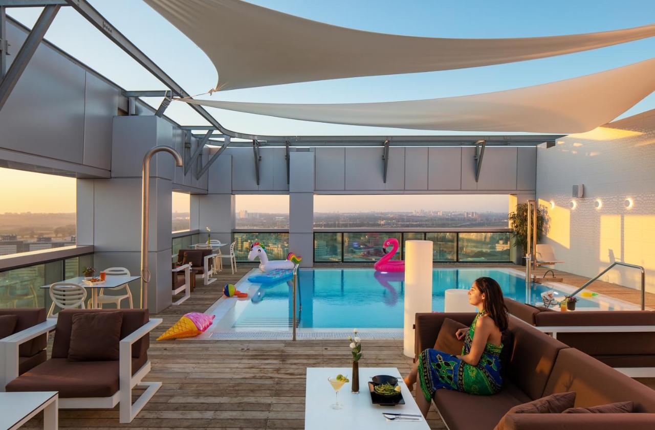 Prima Link Hotel Petach Tikva Екстериор снимка